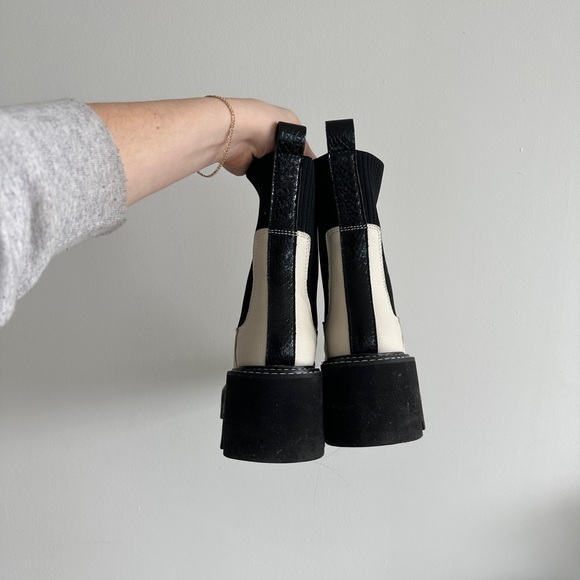 Dolce vita Chelsea boots - Picture 4 of 4